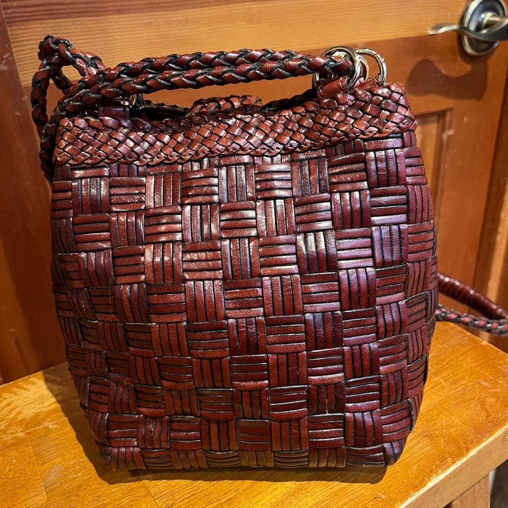 Valerie Stevens Rich Brown leather Woven Shoulder Bag - Picture 2 of 16